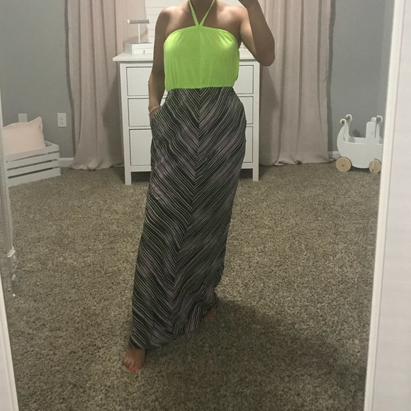 Mimi Chica Dresses & Skirts - Maxi Summer Dress Like New